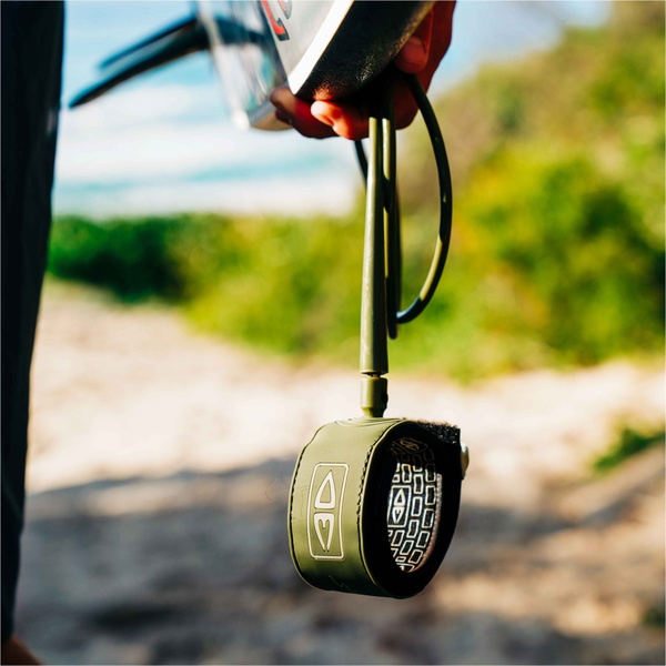 2026 Ocean And Earth Leash Para Prancha De Surf Slim Line One-Xt Light Weight Comp De 6 Pés LSC60XT-OLI - Olive